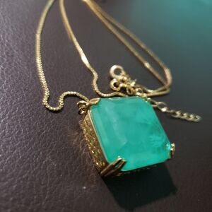 Green Stone Gold Tone Necklace
